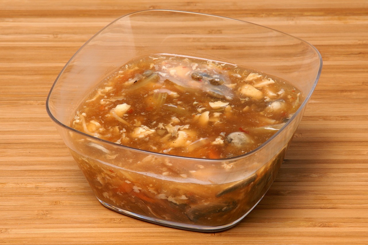 hot and sour soup by desiexpert.com