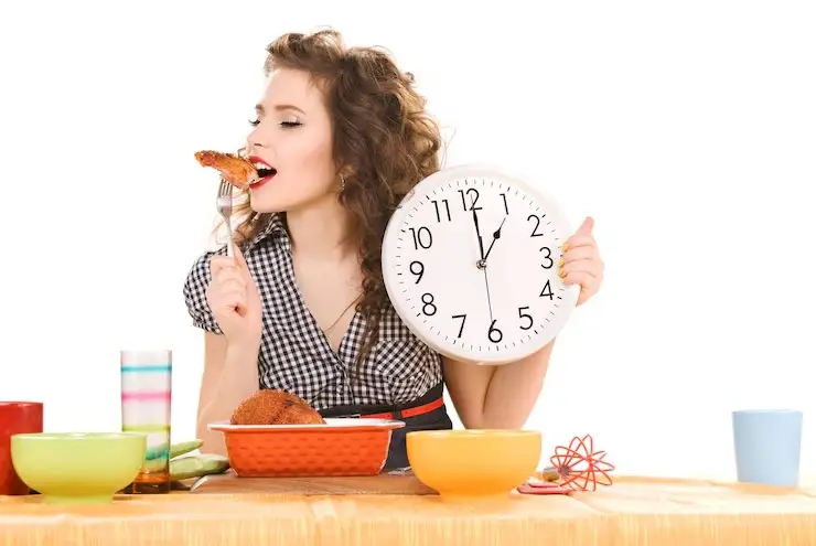 Intermittent Fasting For Women by DesiExpert.com