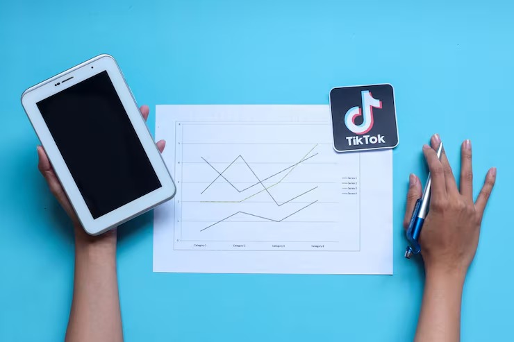 TikTok se paise kaise kamayein by DesiExpert.com