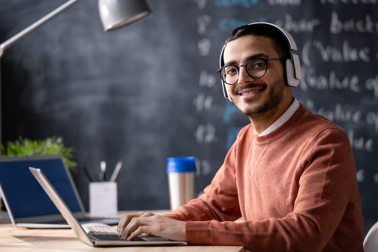 online teaching jobs Pakistan by DesiExpert.com